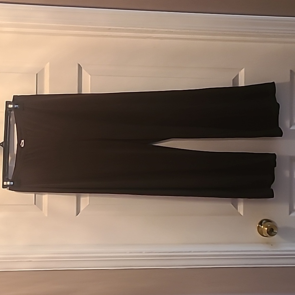 Brown Wrinkle Free Polyester/Rayon Elastic Waist Size 6 Pants
